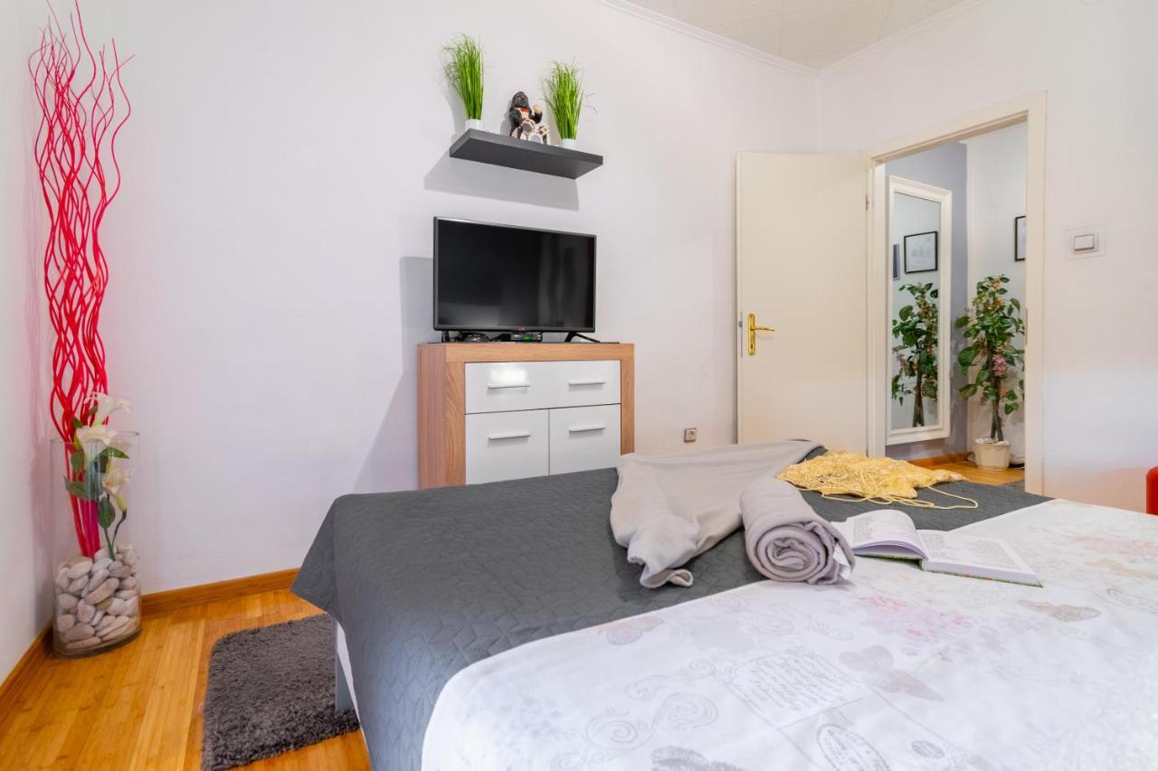 Apartments Villa Tomas 브렐라 외부 사진