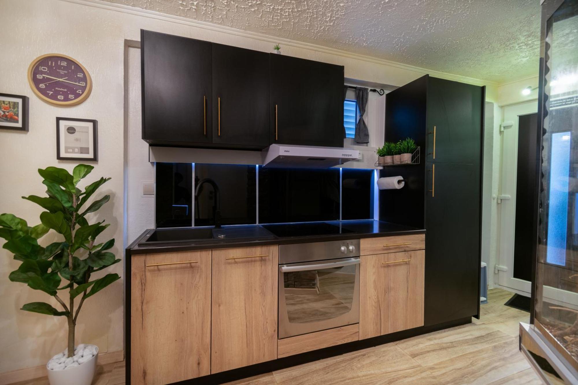 Apartments Villa Tomas 브렐라 외부 사진